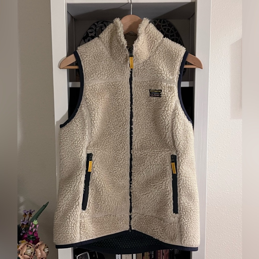 LL Bean Mountain Classic High Pile Vest